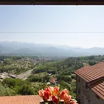 La Pulce Dorata Bed & Breakfast Mulazzo