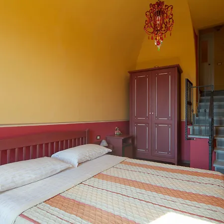 La Pulce Dorata Bed & Breakfast Mulazzo